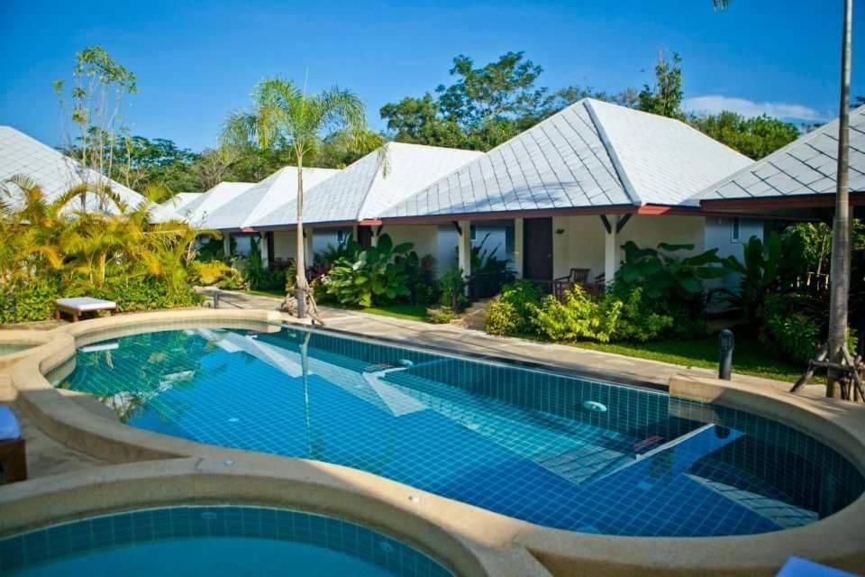 Baan Chong Fa Resort 카오락 외부 사진